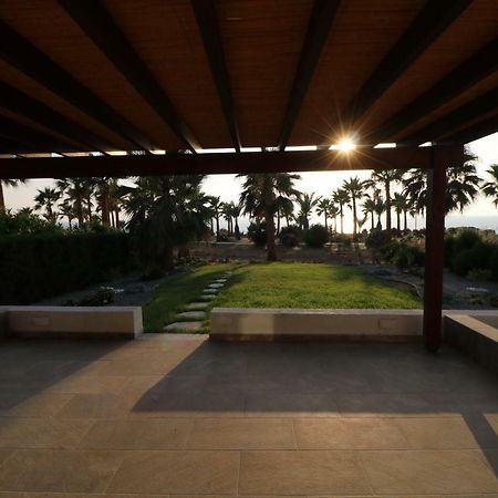 Yulya Villa By Taimoura Paphos Eksteriør bilde