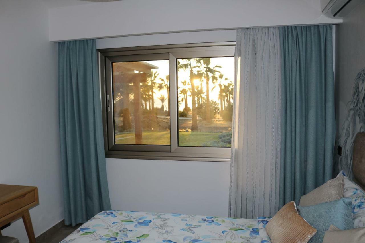 Yulya Villa By Taimoura Paphos Eksteriør bilde