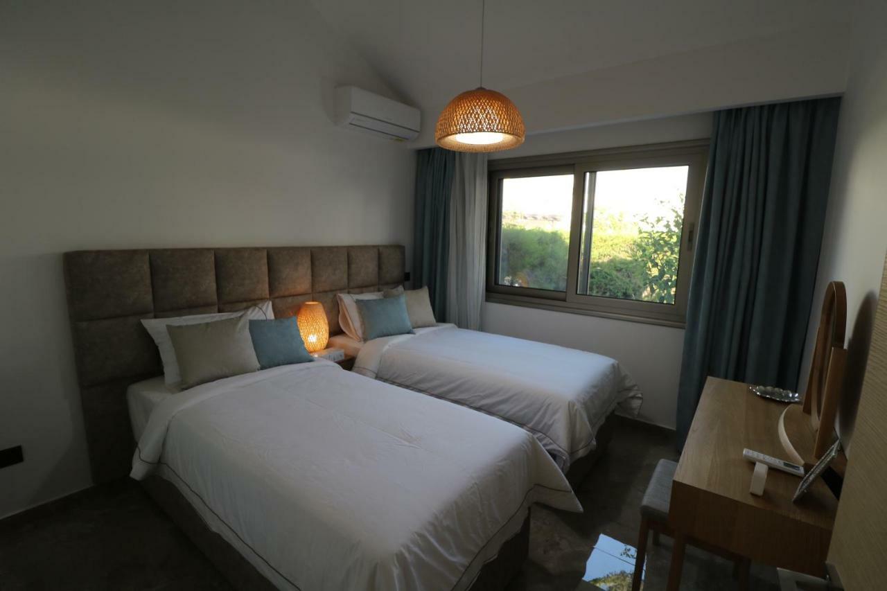 Yulya Villa By Taimoura Paphos Eksteriør bilde