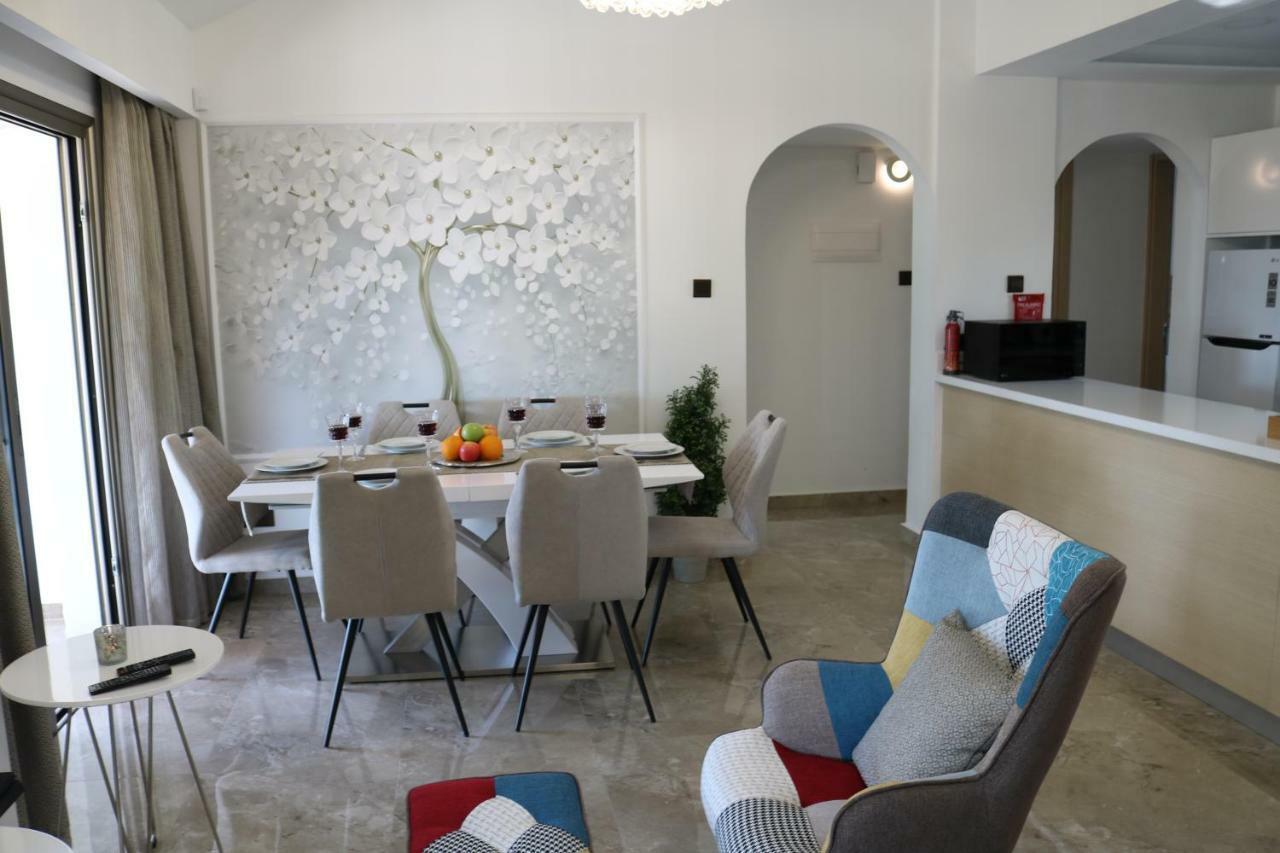 Yulya Villa By Taimoura Paphos Eksteriør bilde