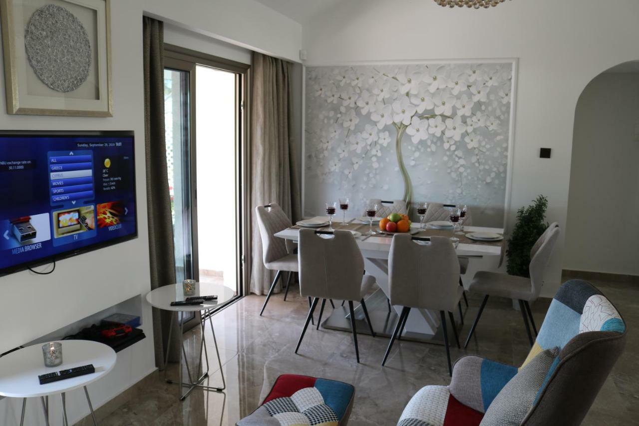Yulya Villa By Taimoura Paphos Eksteriør bilde